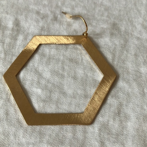 Unbranded: Brushed Gold Tone Hexagon Earrings - Picture 5 of 12